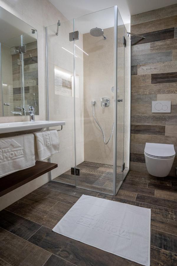 Hotel Demaenova **** Липтовски-Микулаш Экстерьер фото